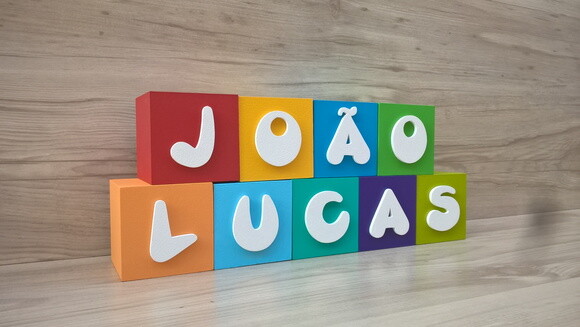 Nomes em Cubos - Mod. Infantil - 6 x 6 x 6 cm - 9 Letras