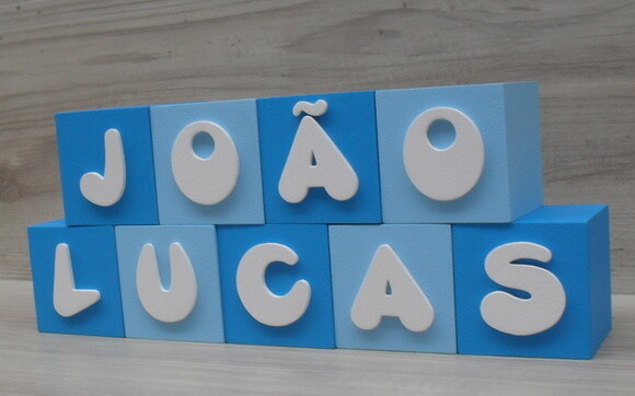 Nomes em Cubos - Mod. Infantil - 6 x 6 x 6 cm - 9 Letras
