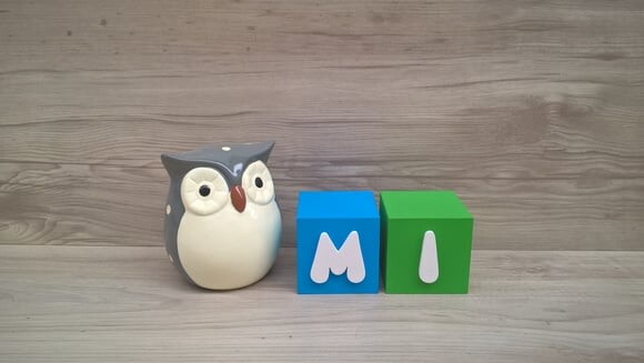 Nomes em Cubos - Mod. Infantil - 8 x 8 x 8 cm - 2 Letras