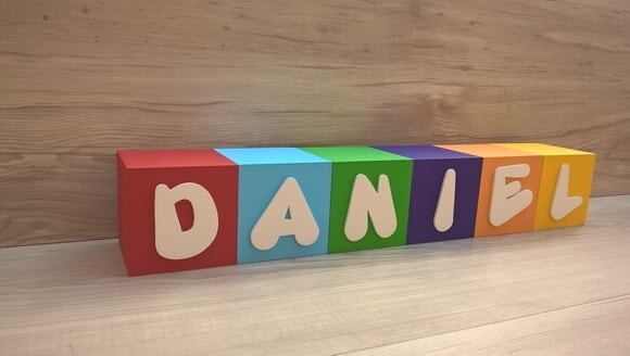 Nomes em Cubos - Mod. Infantil - 8 x 8 x 8 cm - 6 Letras