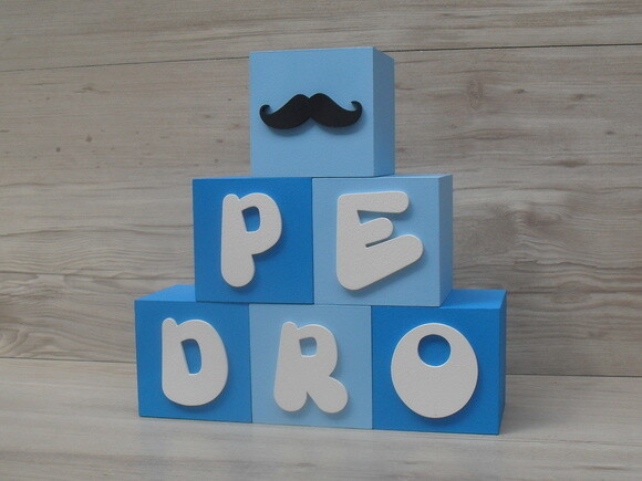 Nomes em Cubos - Mod. Infantil - 8 x 8 x 8 cm - 6 Letras