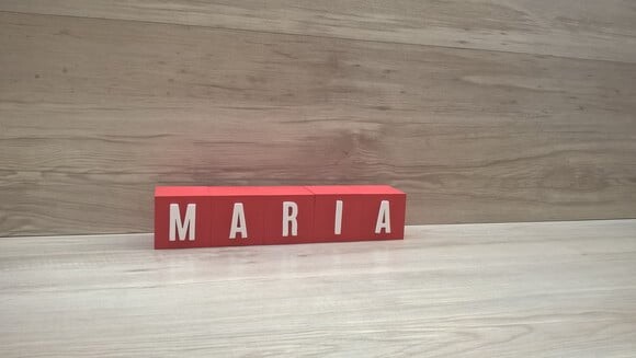 Nomes em Cubos - Mod. Youtube - 6 x 6 x 6 cm - 5 Letras