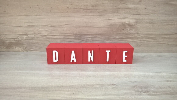 Nomes em Cubos - Mod. Youtube - 6 x 6 x 6 cm - 5 Letras
