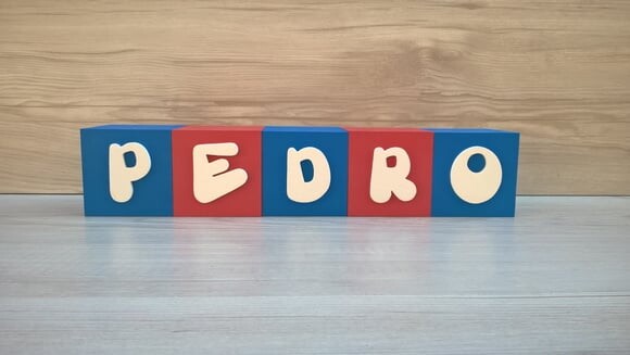 Nomes em Cubos Decorativos - Mod. Infantil - 10 x 10 x 10 cm