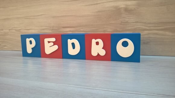 Nomes em Cubos Decorativos - Mod. Infantil - 10 x 10 x 10 cm