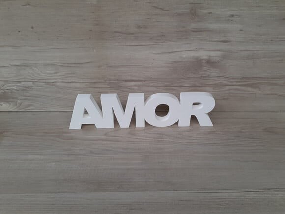 Palavra de mesa em MDF - AMOR