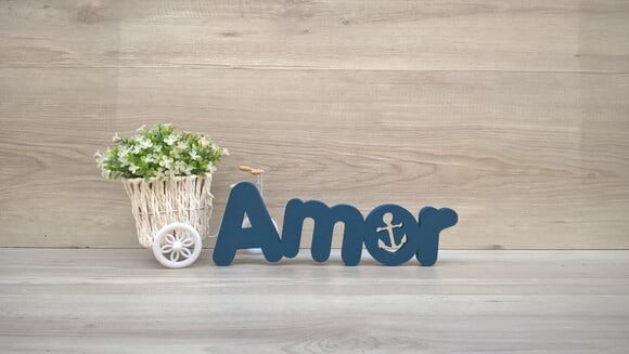 Palavra Amor em mdf - Mod Pk Vazado Âncora - 10 cm