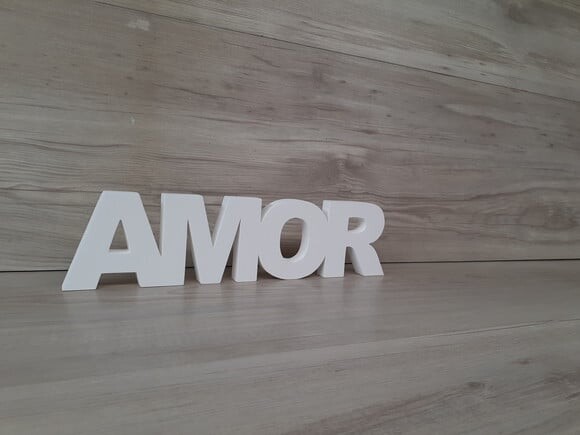 Palavra de mesa em MDF - AMOR