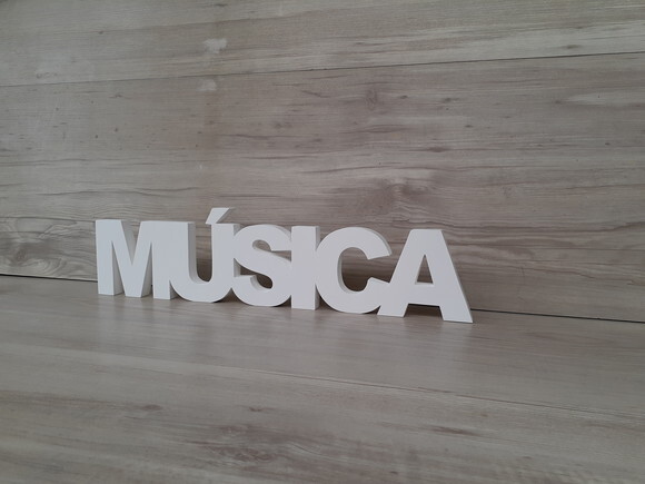 Palavra de mesa MDF - MÚSICA