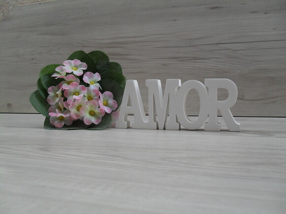 Palavra decorativa AMOR - linha BK