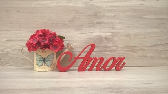 Palavra Decorativa Amor - Linha Bop