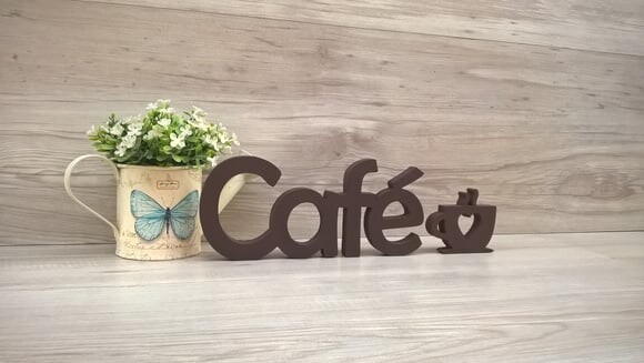 Palavra decorativa Café + escultura xícara