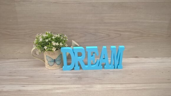 Palavra decorativa DREAM - linha BK M