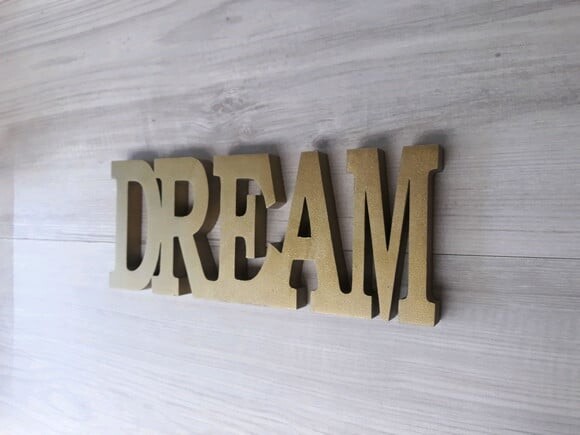 Palavra Decorativa Dream - Linha Bk m
