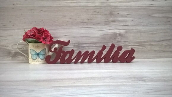 Palavra decorativa em mdf Família- Linha Clássico