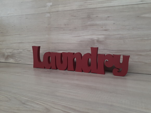 Palavra decorativa em MDF Laundry - Mod Sr