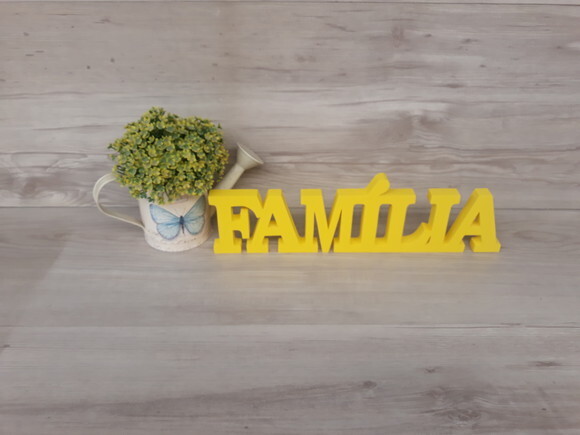 Palavra decorativa FAMÍLIA - linha BK M