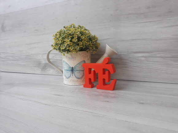 Palavra decorativa FÉ - linha BK