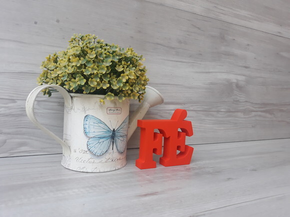 Palavra decorativa FÉ - linha BK