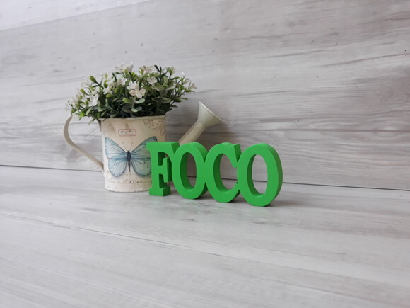 Palavra decorativa FOCO - linha BK