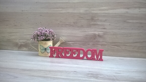 Palavra decorativa FREEDOM - linha BK