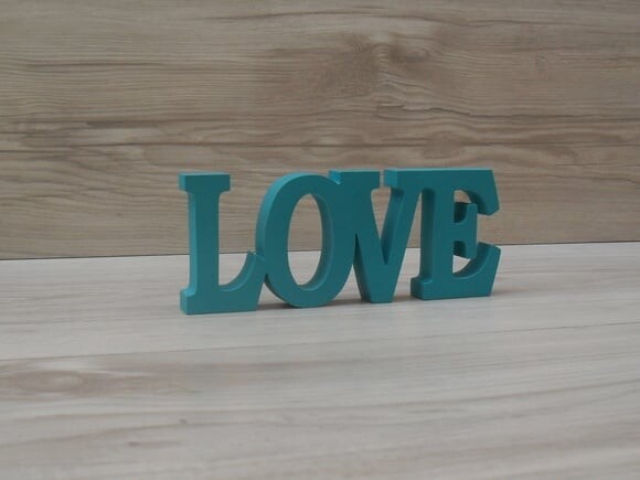 Palavra decorativa LOVE - linha BK