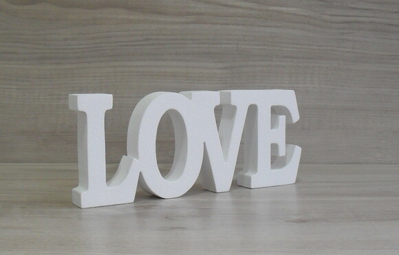 Palavra decorativa LOVE - linha BK