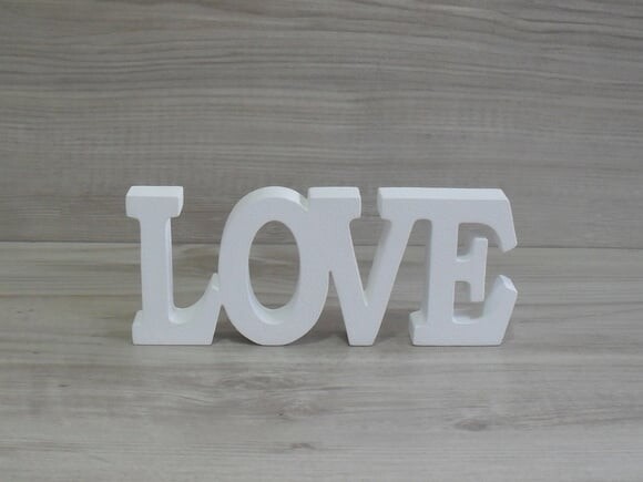Palavra decorativa LOVE - linha BK