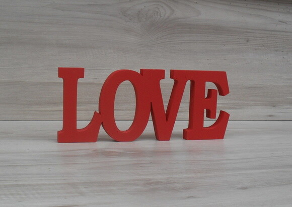 Palavra decorativa LOVE - linha BK M