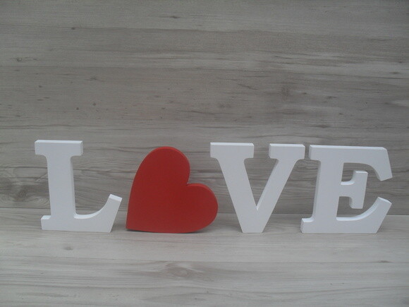 Palavra Decorativa Love Coração