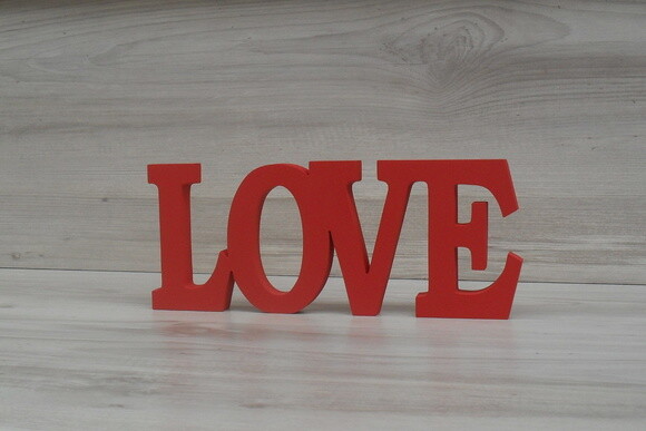 Palavra decorativa LOVE - linha BK M