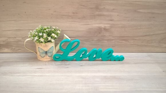 Palavra decorativa Love... - clássico
