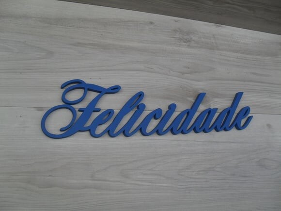 Palavra MDF de Parede - Felicidade