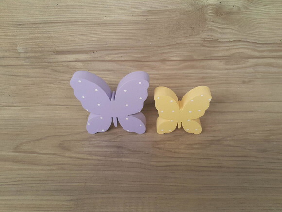 Par de Borboletas de mesa em mdf - 8 e 6 cm