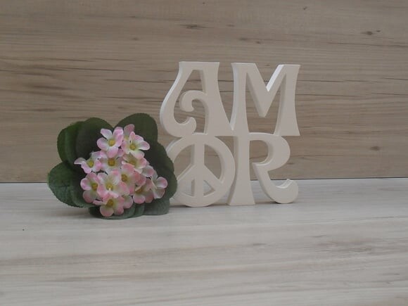 Paz e Amor - linha Hippie 15 cm