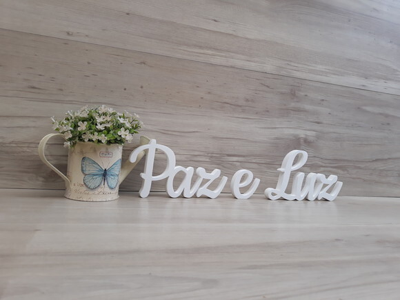 Paz e Luz - Palavras Decorativas de mesa em MDF