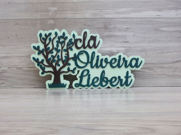 Peça de Mesa em mdf com Sobrenome - Clã Oliveira Liebert