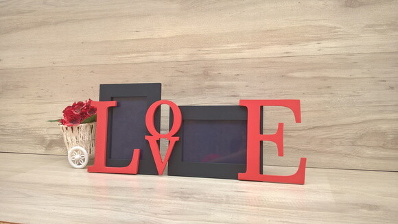 Porta Retrato Duplo LOVE Preto e Vermelho