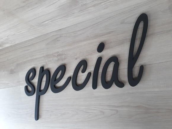 special - Palavra Decorativa de Parede em mdf
