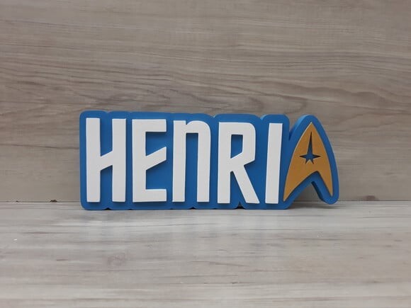 StarTrek - Nome Personalizado de Mesa em MDF - HENRI 10 cm
