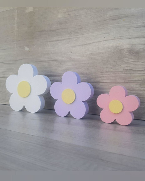 Trio de Flores de Mesa em mdf