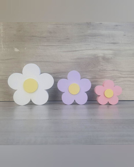 Trio de Flores de Mesa em mdf