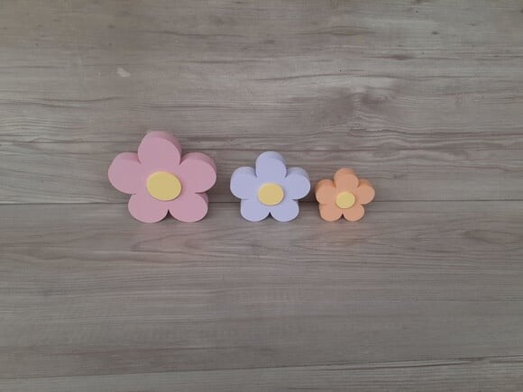 Trio de Flores de Mesa em mdf