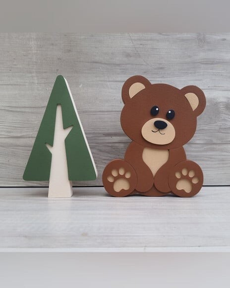 Ursinho de Mesa + Pinheiro Escandinavo em mdf - 15 cm