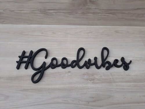 #Goodvibes - palavra de parede em mdf
