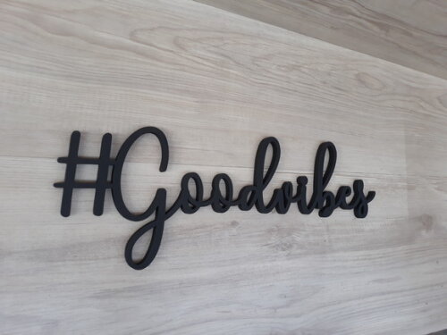 #Goodvibes - palavra de parede em mdf