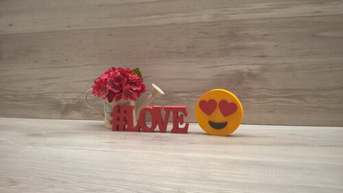 #Love + Emoji Apaixonado