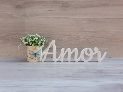 Amor - Palavra Decorativa em mdf - Linha Ck
