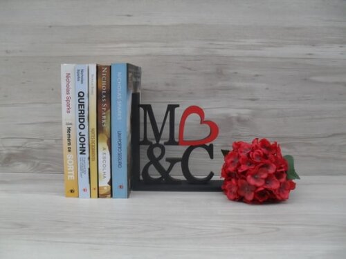 Aparador de Livros Iniciais