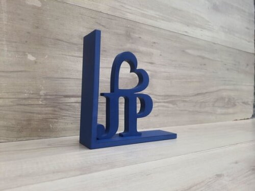 Aparador de Livros Iniciais Personalizado